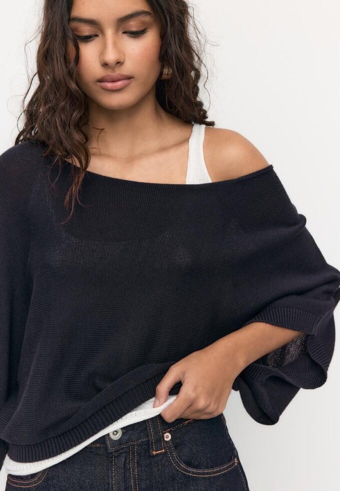 Pull en maille à col bateau avec superposition