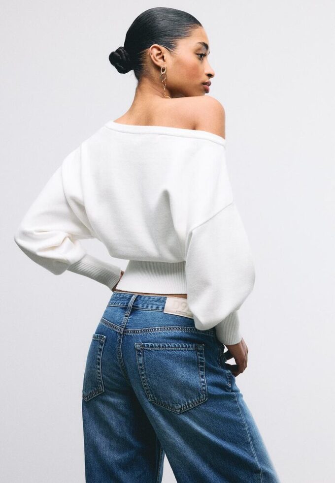 Pull en maille à ourlet côtelé asymétrique Pull en maille à ourlet côtelé asymétrique