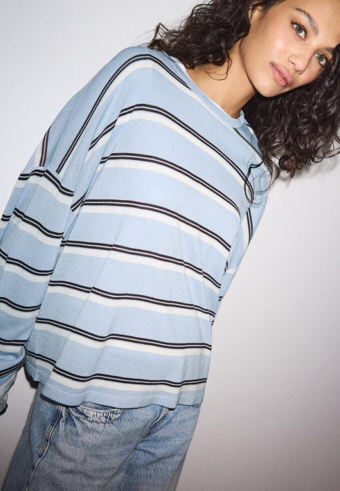 Pull rayé en maille fine