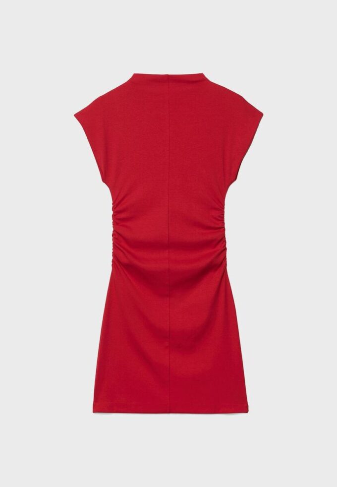 Robe courte ajustée avec fronces