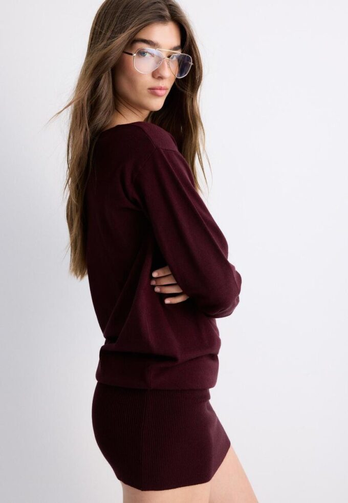 Robe courte en maille à col bateau Robe courte en maille à col bateau