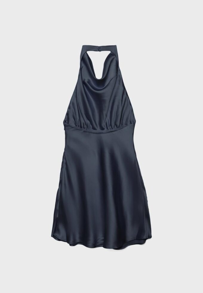 Robe courte en satin à dos nu