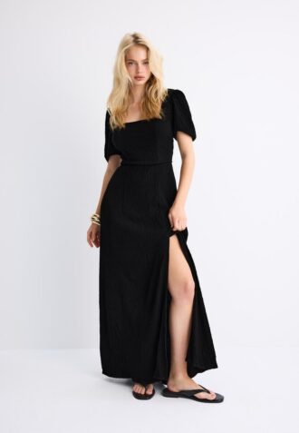 Robe longue ample avec dos croisé Robe longue ample avec dos croisé