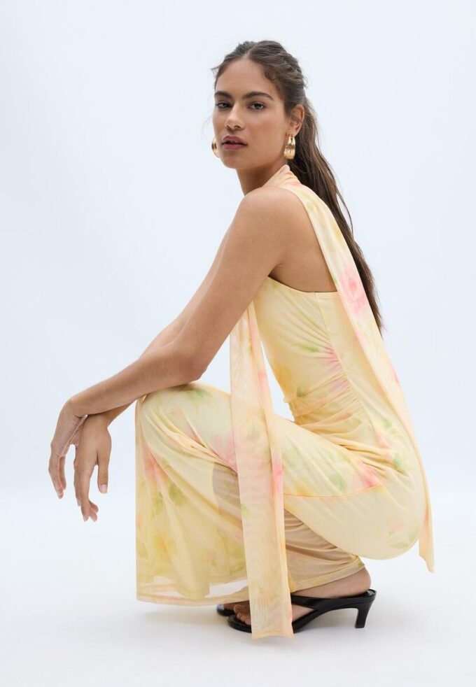 Robe mi-longue en tulle imprimée avec foulard