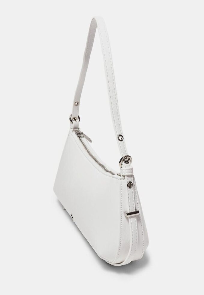 Sac à bandoulière allongé à œillets