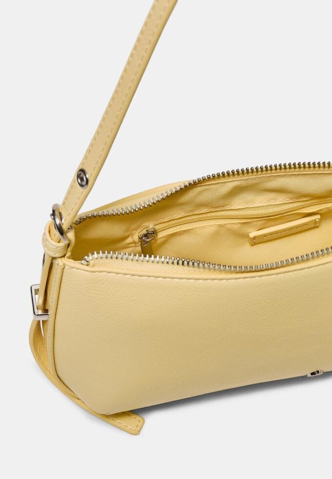 Sac à bandoulière allongé à œillets