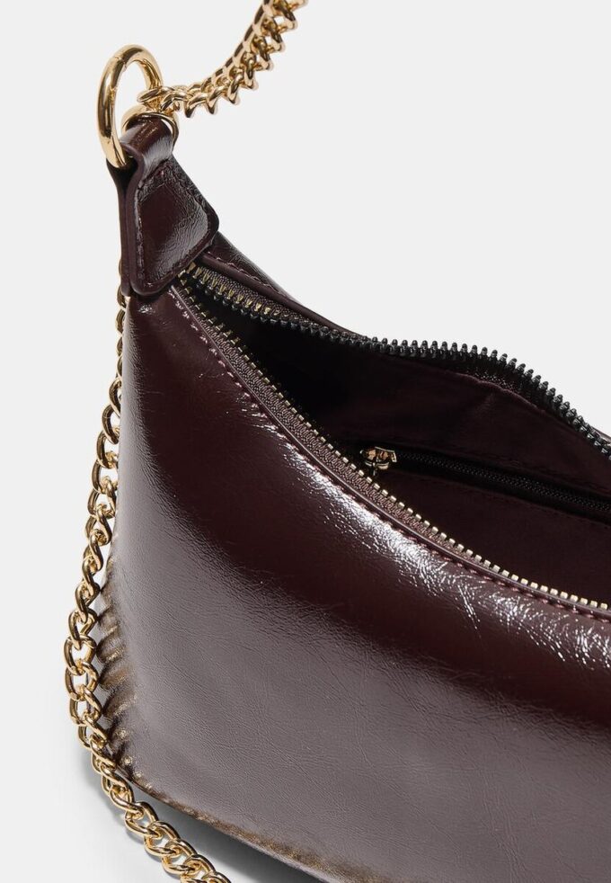 Sac à bandoulière avec chaînes