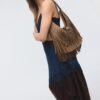 Sac à bandoulière avec franges et boucle Sac à bandoulière avec franges et boucle