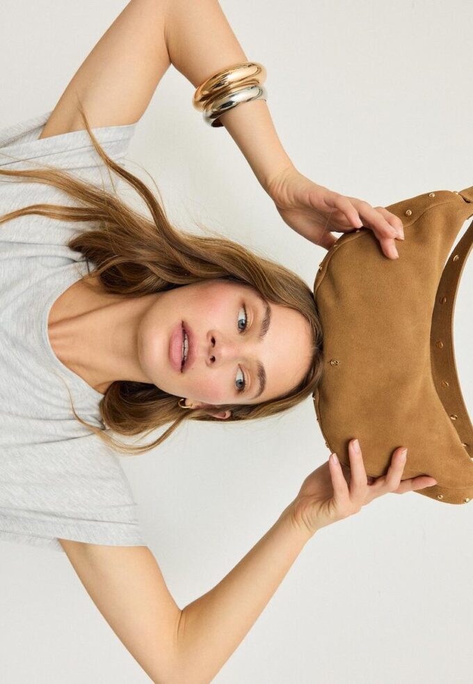 Sac à bandoulière clouté 100 % Cuir