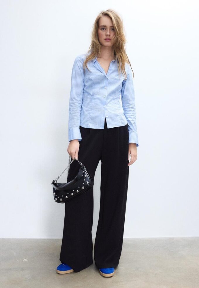 Sac à bandoulière demi-lune clouté