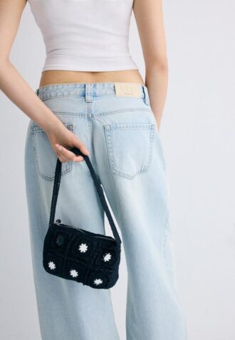 Sac à bandoulière en crochet avec miroirs