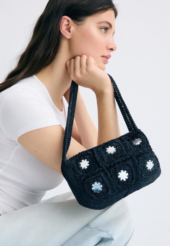 Sac à bandoulière en crochet avec miroirs Sac à bandoulière en crochet avec miroirs