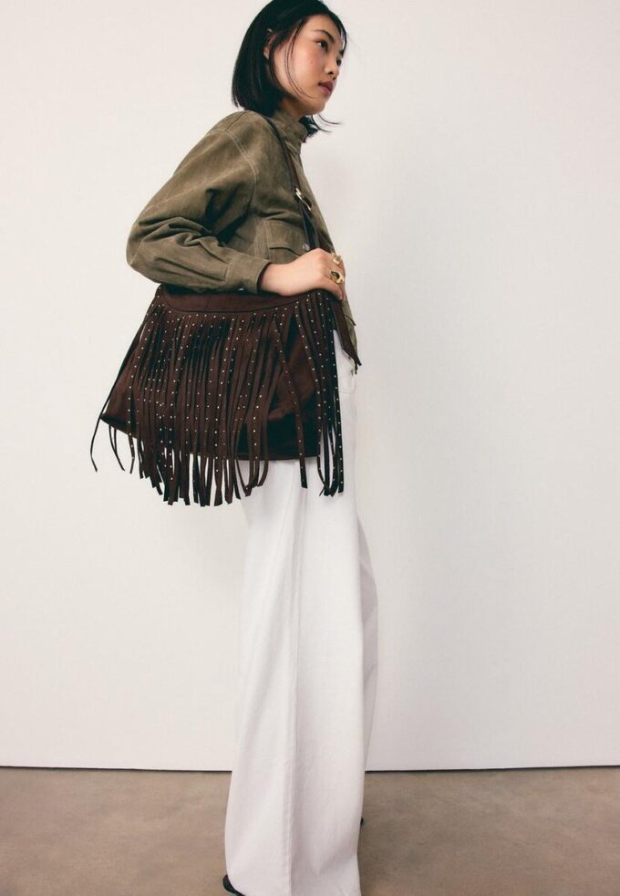 Sac à bandoulière en cuir doux avec franges