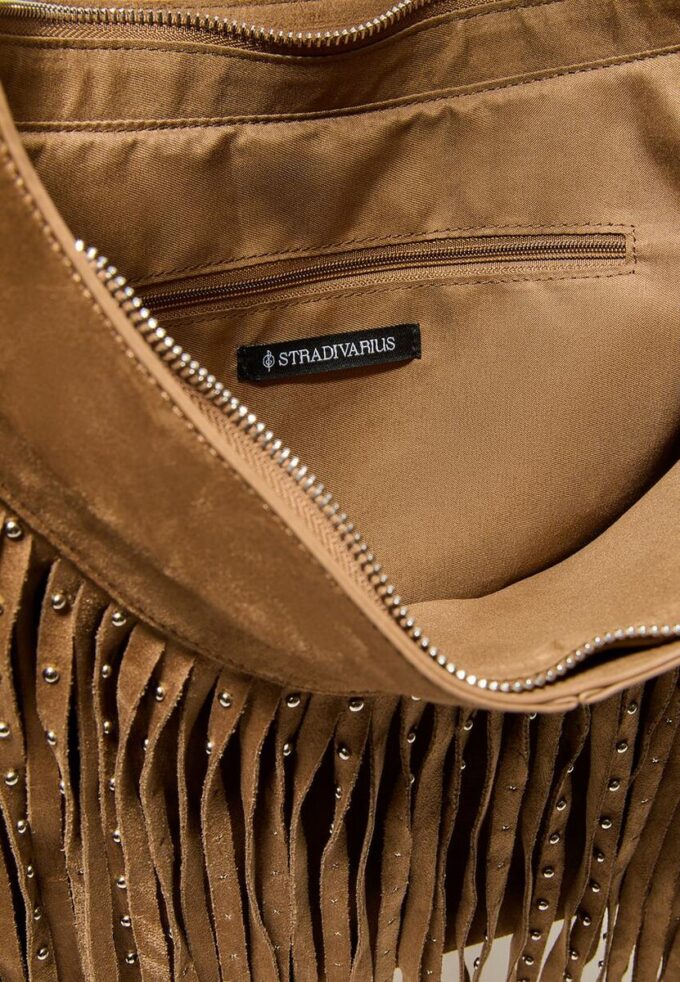 Sac à bandoulière en cuir doux avec franges