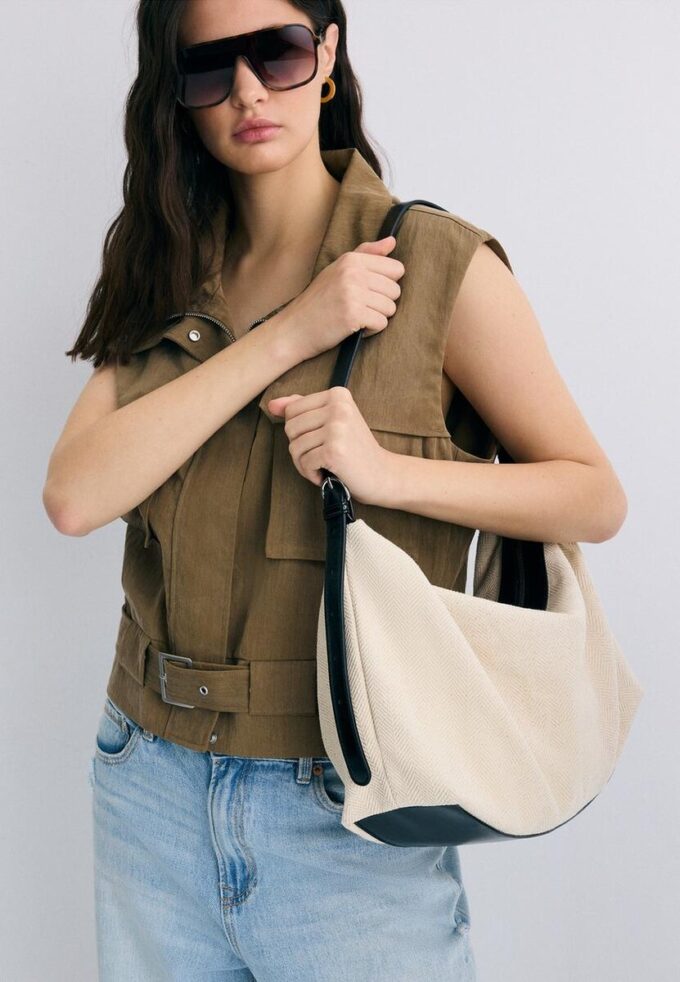 Sac à bandoulière en toile contrastée Sac à bandoulière en toile contrastée