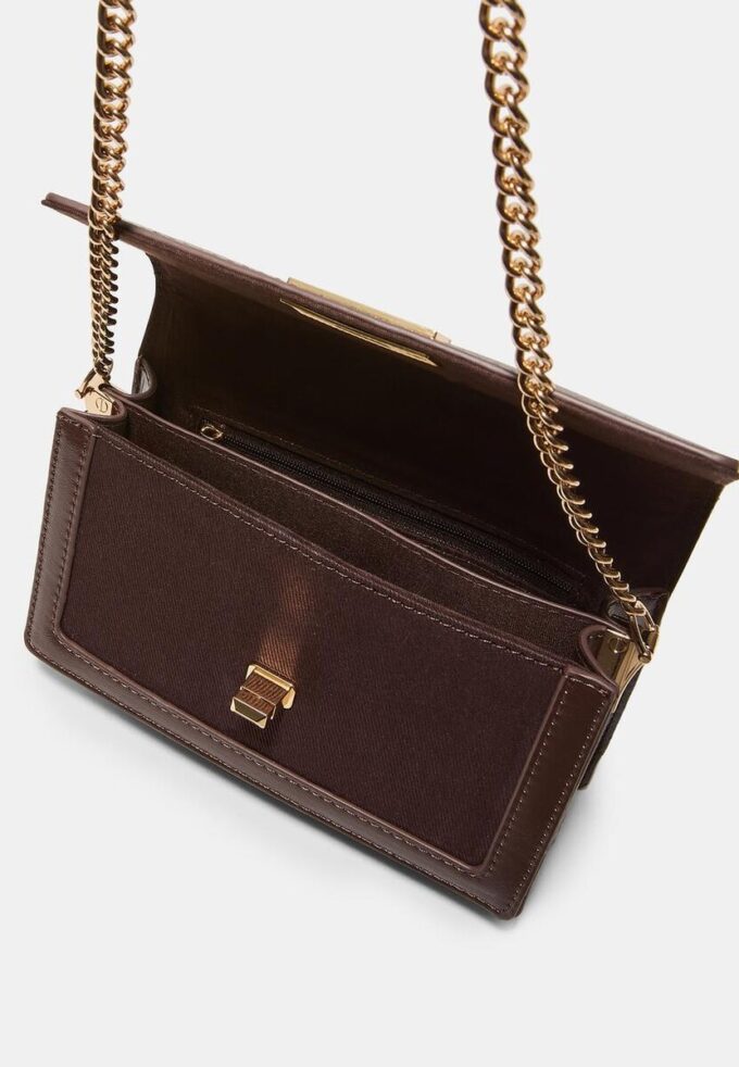 Sac à bandoulière en toile contrastée Sac à bandoulière en toile contrastée