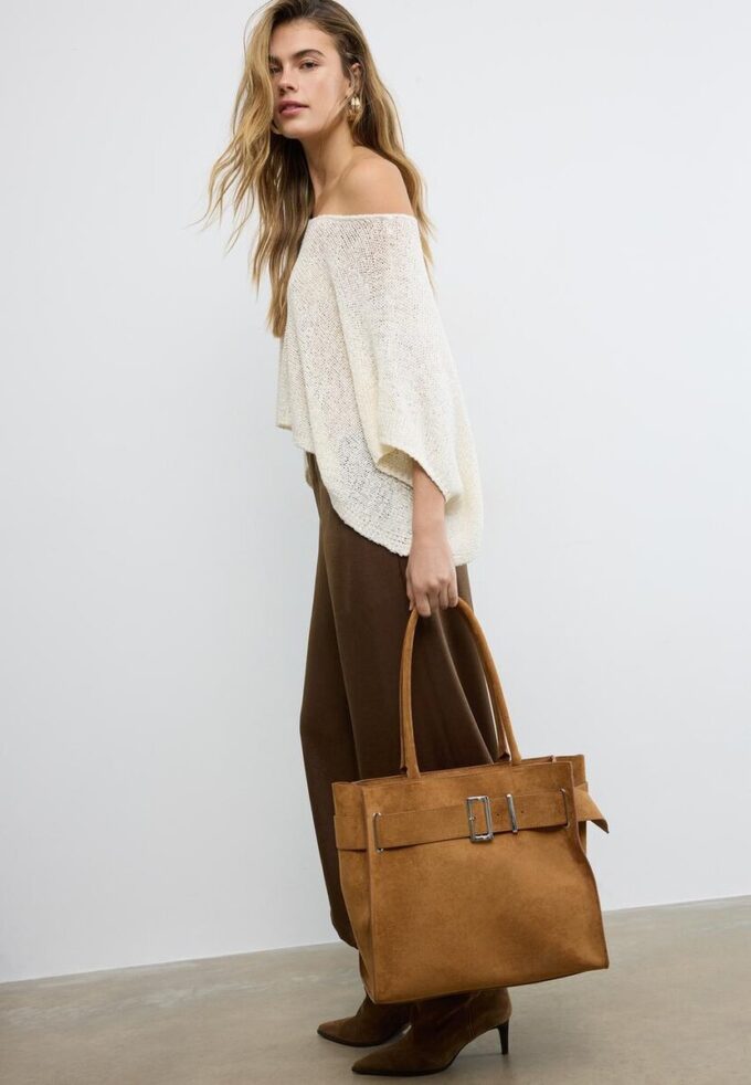 Sac cabas de ville avec détail boucle