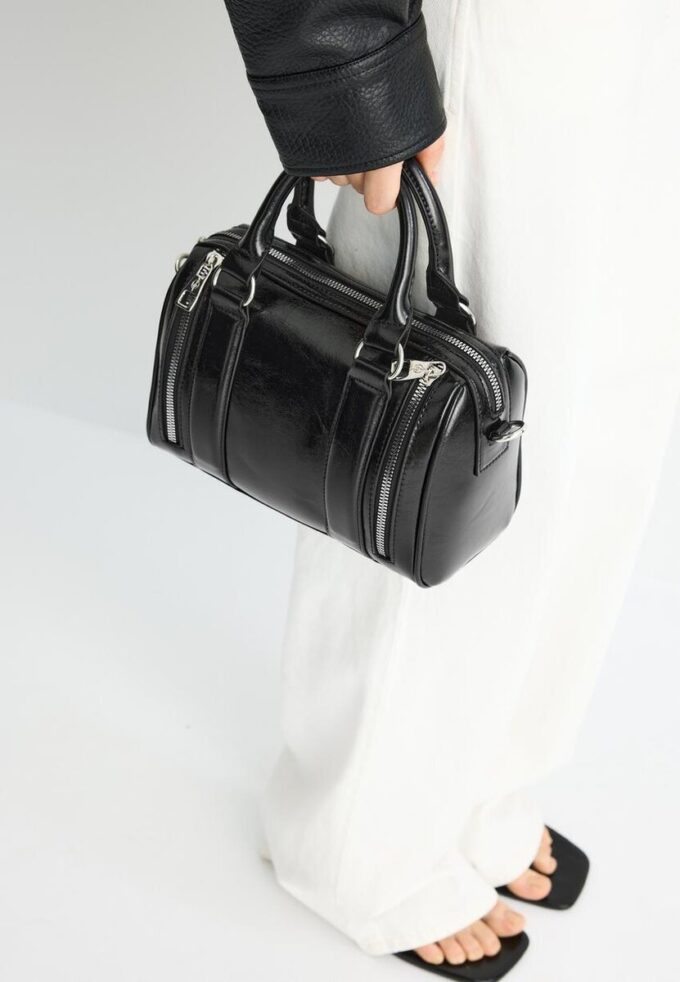 Sac effet cuir avec fermetures éclair