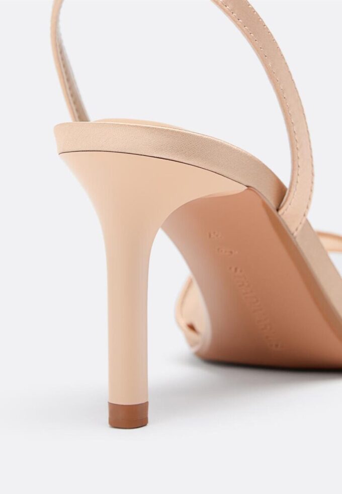 Sandales à talons aiguilles en maille Sandales à talons aiguilles en maille