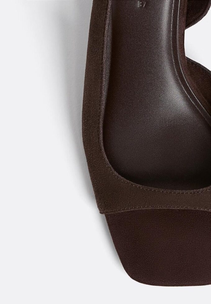 Sandales à talons hauts en cuir