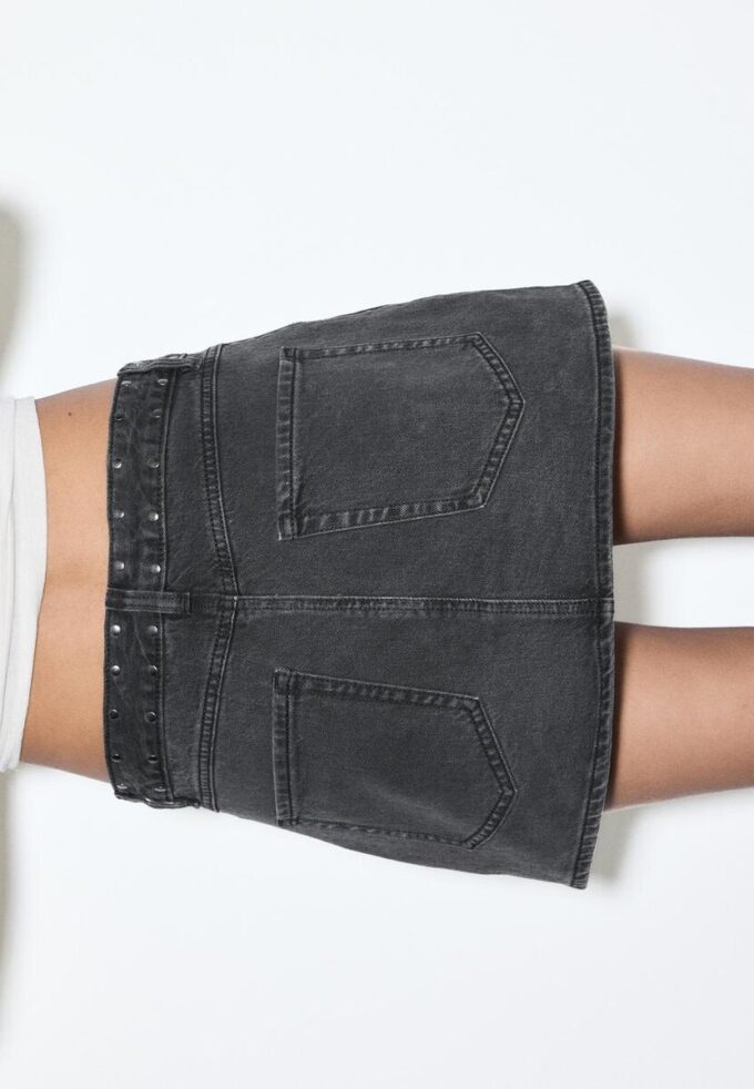 Skort en denim cloutée D62 Skort en denim cloutée D62