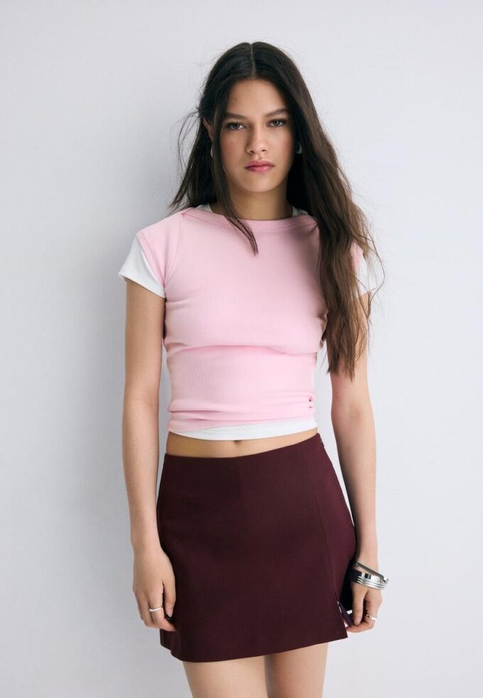 Skort à fente latérale