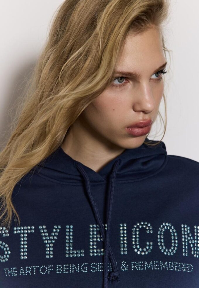 Sweat à capuche avec strass