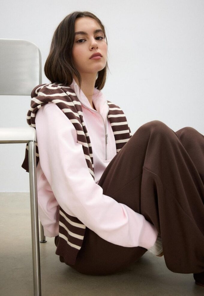 Sweat à col montant avec fermeture éclair Sweat à col montant avec fermeture éclair