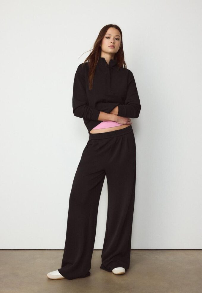 Sweat-shirt zippé au toucher doux