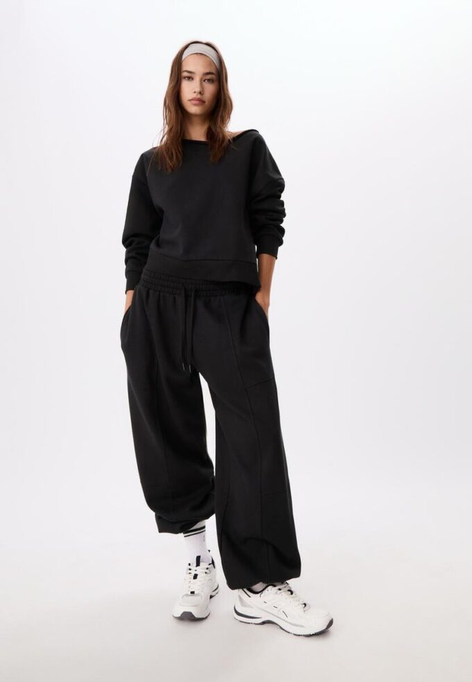 Sweats basiques à épaules dénudées Sweats basiques à épaules dénudées