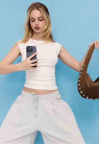 T-shirt ajusté froncé basique