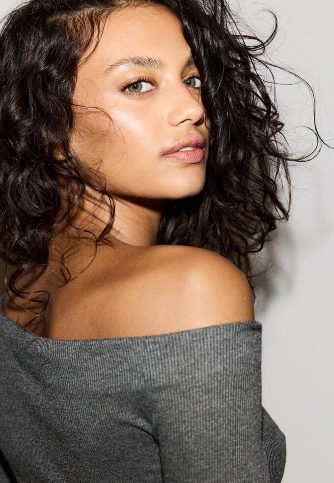 T-shirt asymétrique avec fronces