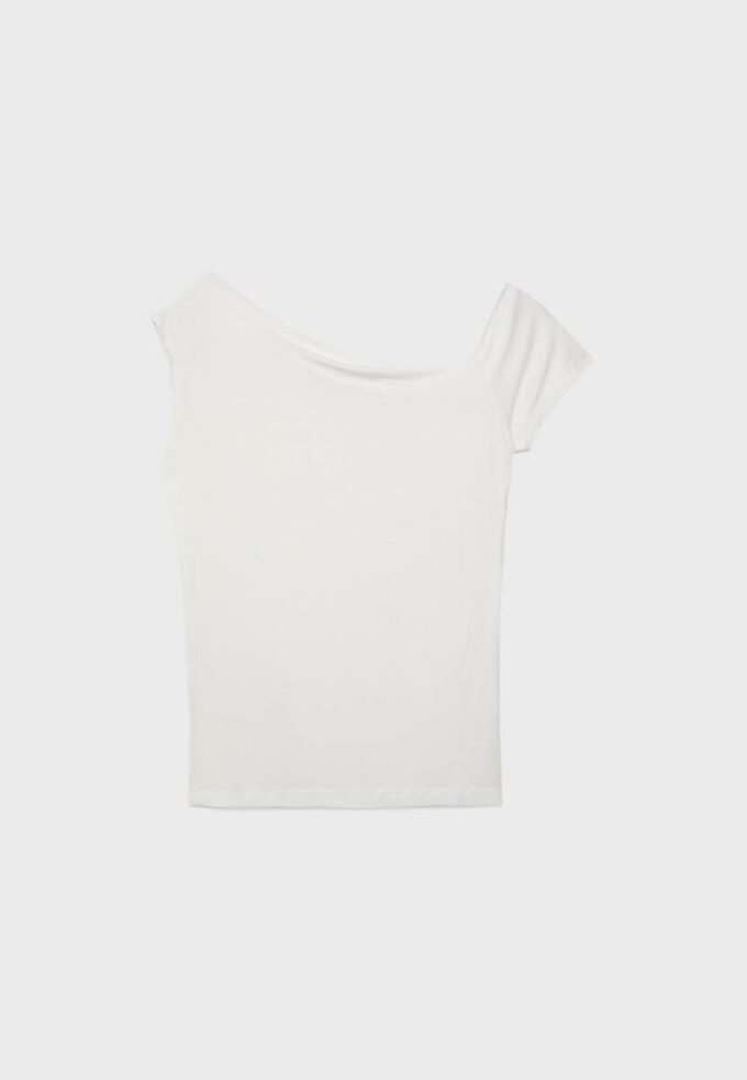 T-shirt asymétrique à boutons