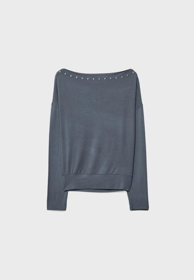 T-shirt asymétrique à clous