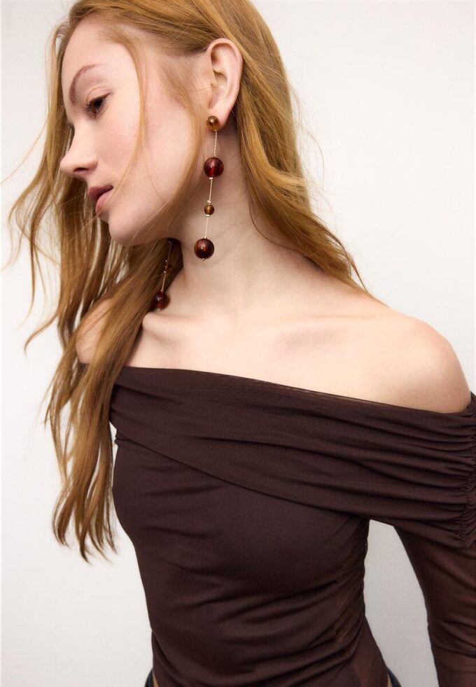 T-shirt asymétrique en tulle