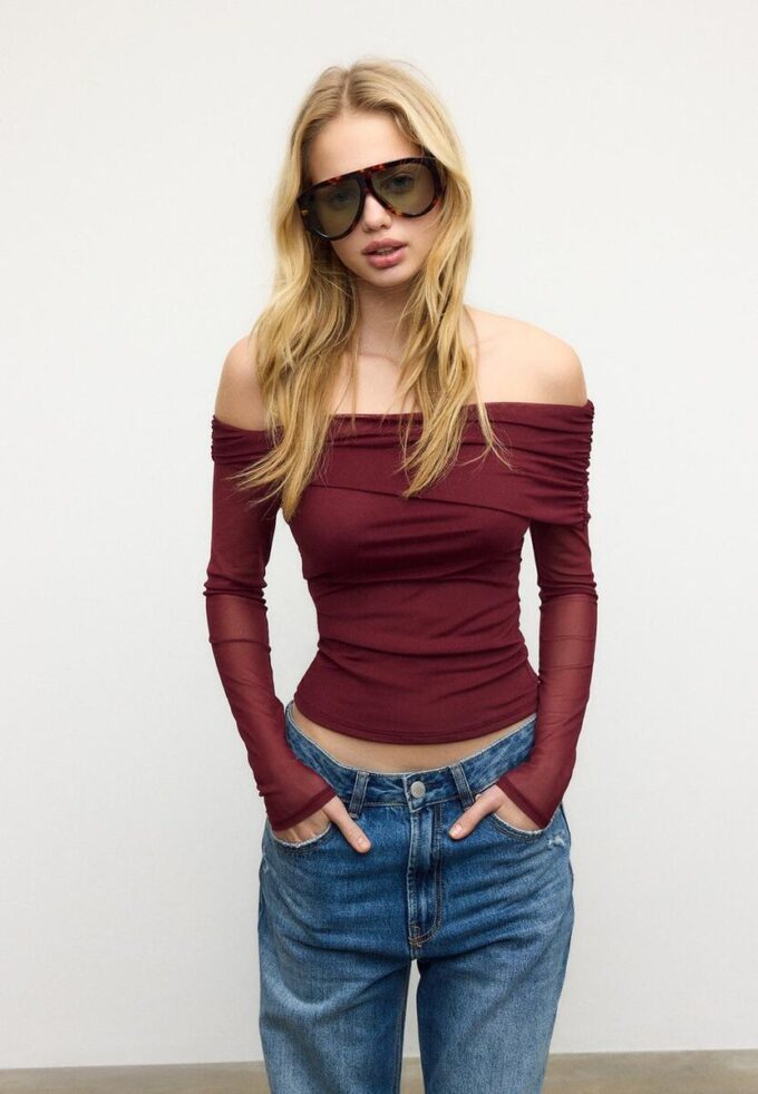 T-shirt asymétrique en tulle