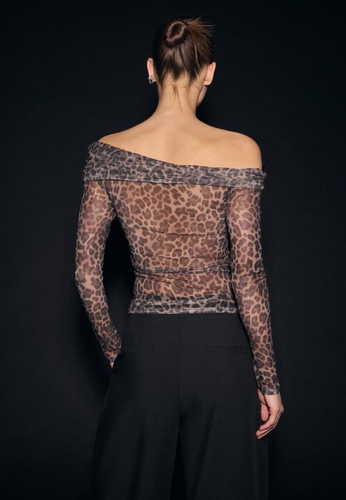 T-shirt asymétrique en tulle imprimé