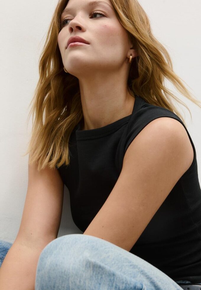 T-shirt basique à col bateau