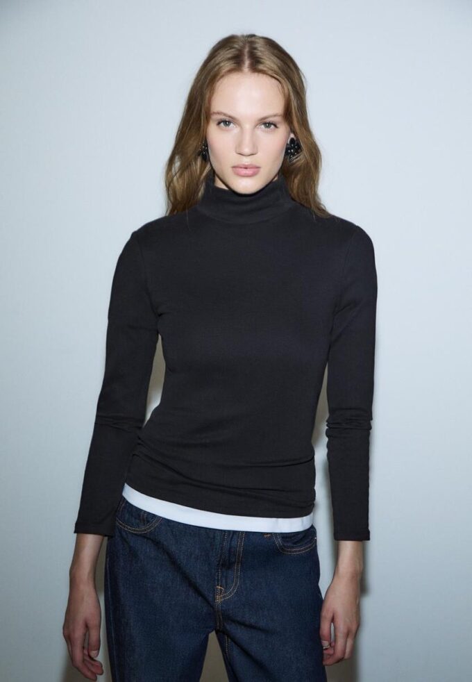 T-shirt basique à col montant