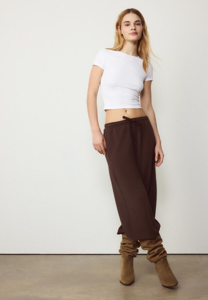 T-shirt basique coupe ajustée