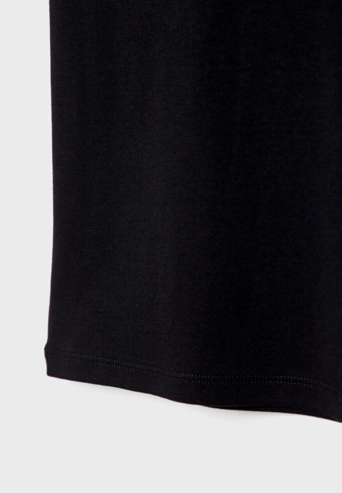 T-shirt basique coupe ajustée