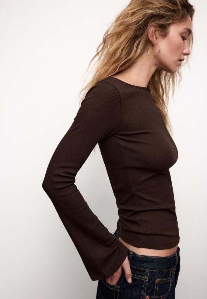 T-shirt basique à manches cloche