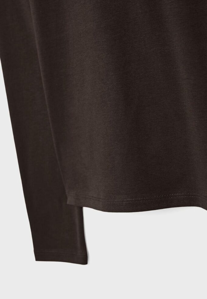 T-shirt basique à manches longues T-shirt basique à manches longues