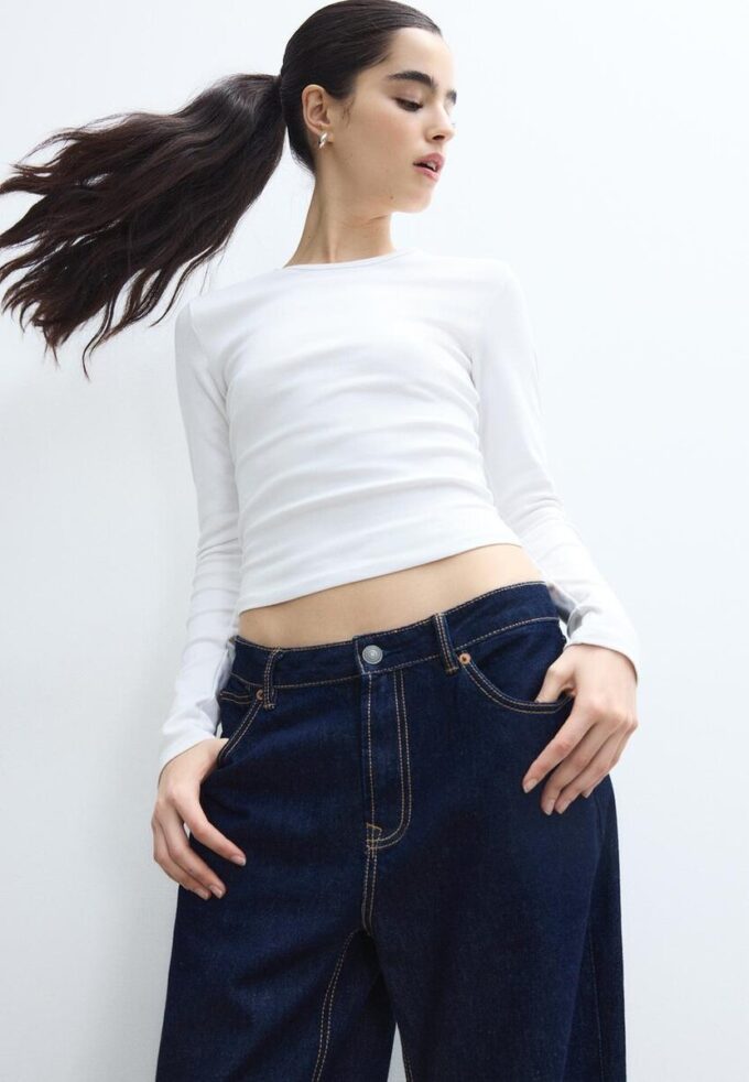 T-shirt basique à manches longues en coton T-shirt basique à manches longues en coton