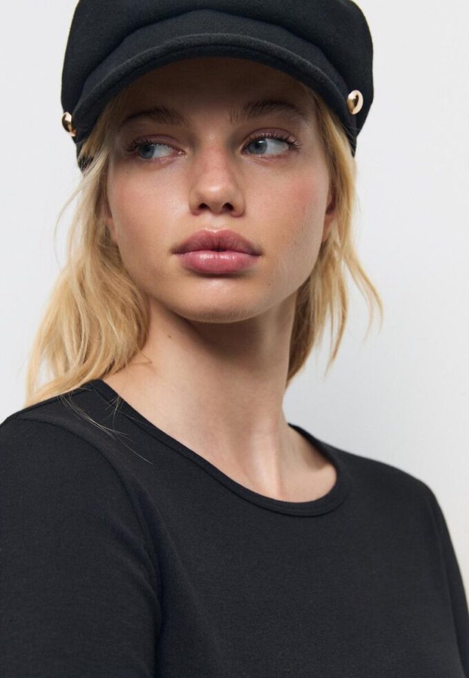 T-shirt basique à manches longues en coton T-shirt basique à manches longues en coton