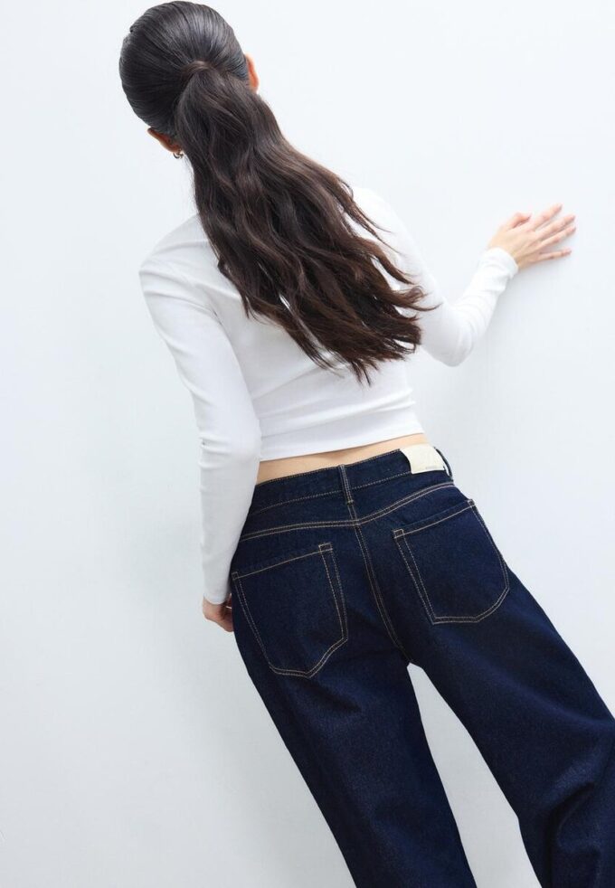 T-shirt basique à manches longues en coton T-shirt basique à manches longues en coton