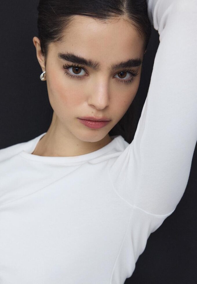 T-shirt basique à manches longues en coton T-shirt basique à manches longues en coton