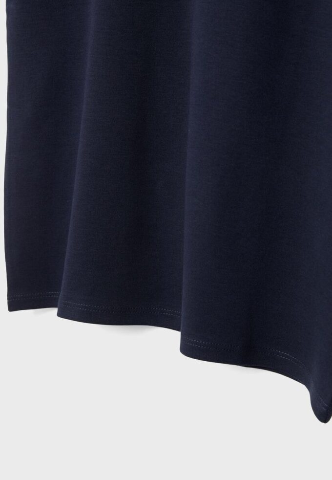 T-shirt basique à épaules rembourrées