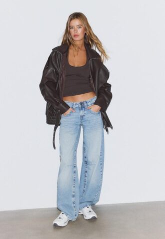 T-shirt à col licou