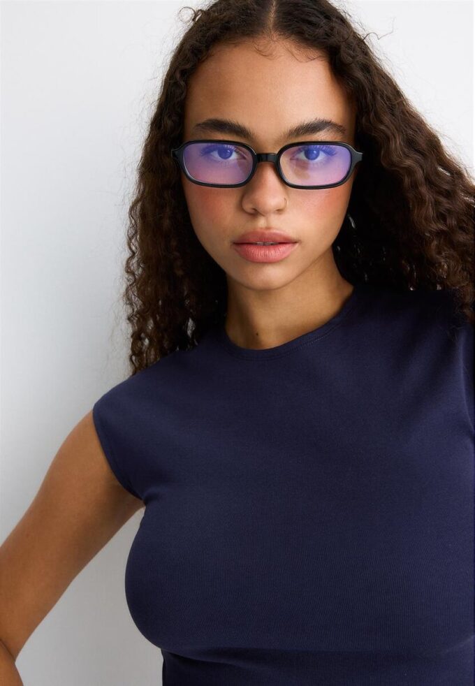 T-shirt court ajusté basique